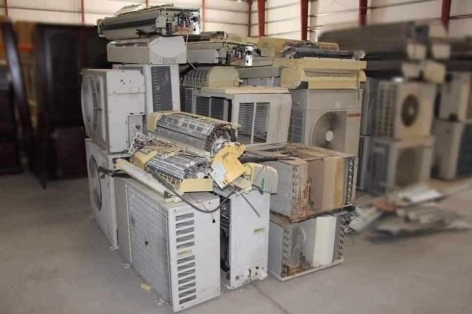 السلام عليكم*********** واتساب من رخصه مدير الگروب المحترم اشتري الغراض المنزليه السبالت والمكيفات بأسعار جيدا / 
سبلت 5 طن عاطل ب200 /
سبلت 4 طن عاطل175/
سبلت 3 عاطل ب 150 / 
سبلت 2 طن عاطل من 80 ال 90 /
سبلت طن ونص عاطل ب 60 / 
سبلت 1 طن عاطل ب 40 /
مكيف 2 طن عاطل من 50 ل 80 حسب النوعيه / 
مكيف 1 طن عاطل ب 40 / اي شي عندك للبيع اتصل على هذا الرق*********** او تتفضل خاص نجيك للبيت الفتح علينا / بغداد وأطراف بغداد / الاسعار قابله للزياده يوجد واتساب للاتصال
