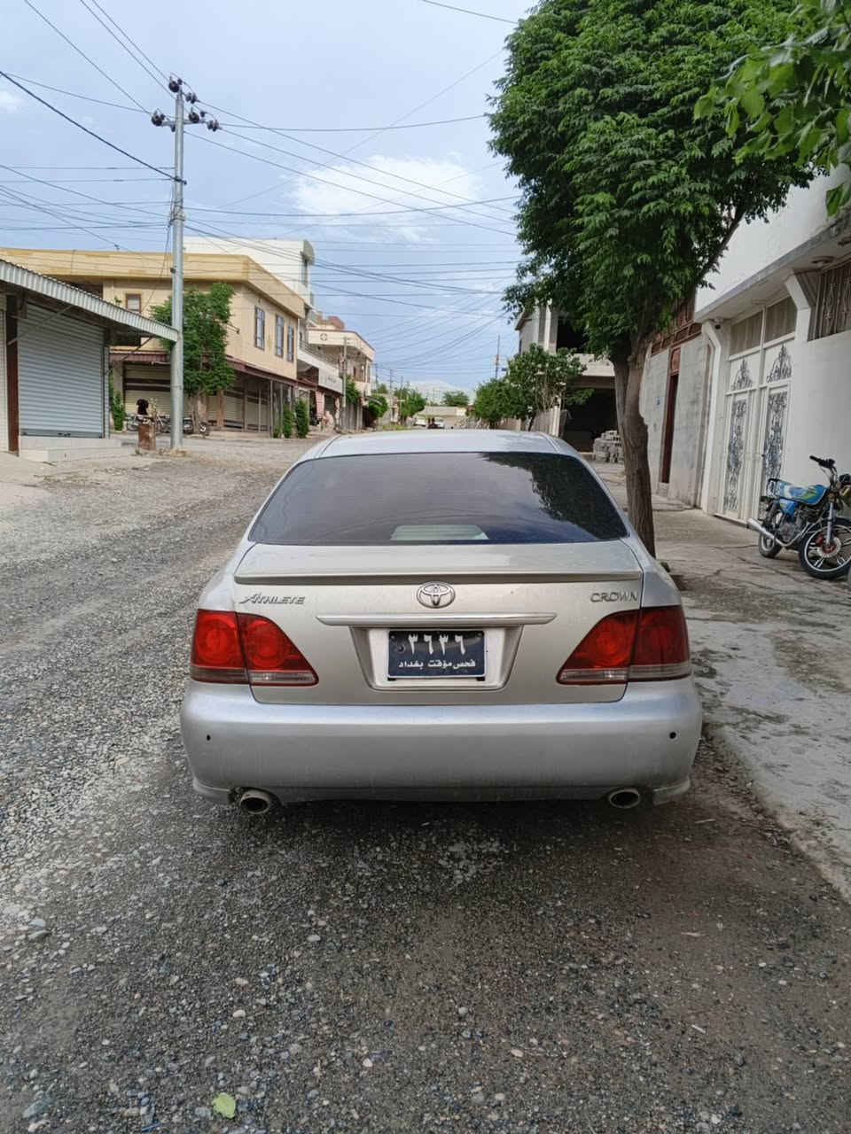 🖤
بەناوی خوای گەورە میهرەبان 

شاهینە  سلڤەر  ٢٠٠٧  

مواسەفات  / ٢ دوگمە ناو ڕەساسی 

١٨٠ گێڕ گەورەی مەکینە بچووک 

سەیارەکە بێ مەسرووفە

هەموو گیانی جایز کراوە

بە شەرتی تەقە و رەقە کۆدی بۆ کراوە بە  شەرتی بەناو کردن 

شوێن قەڵادزێ 

***********

***********

سعری ٥٩ گلا مامەلەشی تیایە
