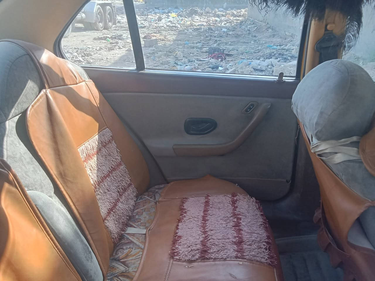 اسلام عليكم سمند للبيع كير ومكينة فرنسي بسمي رقم انكليزي للبيع مكان جسر ديالى خير من  الله مامتواجد على النت ***********
