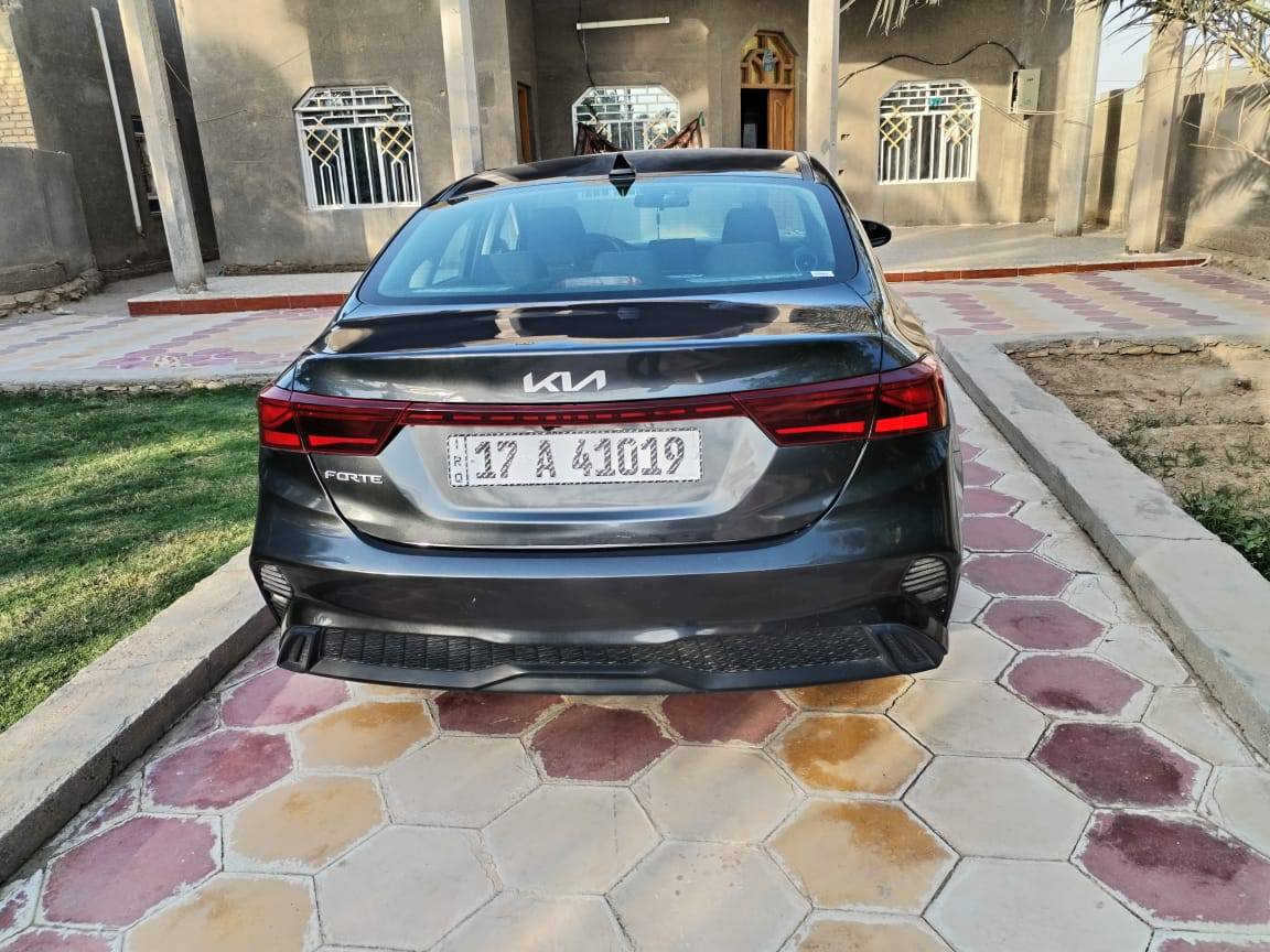 للبيع او مراوس بتكسي خليجي 
فورتي موديل 2024 مكينه 2000 دوش مرقم مثنى معوقين دولي وهزة جديده وكاله عامه مباشر من المعوق بأي وقت حادث كلش بسيط بنيد صبغ فقط بدون تبديل عابر ماشيه 47
سياره جديده بمعنى الكلمه مكان سياره السماوه الوركاء 
*********** /اتصال
