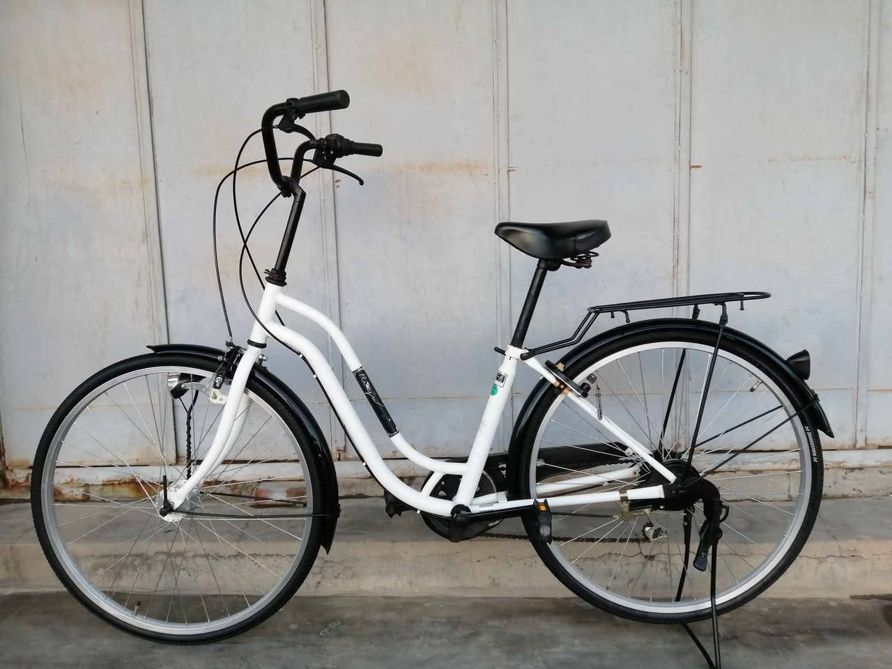 سلام عليكم
وصول وجبة جديدة
بايسكل للبيع باله ياباني حجم 26 سته كير و حساس ياباني اصل سوبر لوك بالكارتون نظافة100%

عنوان محل :كركوك حرية _مقابل تكية و جامع شيخ محمد _يم ملعب دولي شورجة.
رقم موبايل :***********
