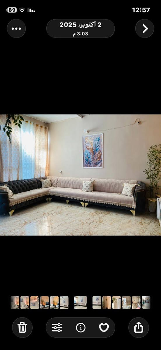 السلام عليكم دار للبيع مساحة ٢٧٥م يتكون من غرفتين نوم وصاله ومطبخ حار وبارد وملحقات وكراج وحديقة وغرفتين هيكل قيد الانشاء عنوان العبيدي شارع العابد قرب الشارع العام ل استفسار على رقم ***********
