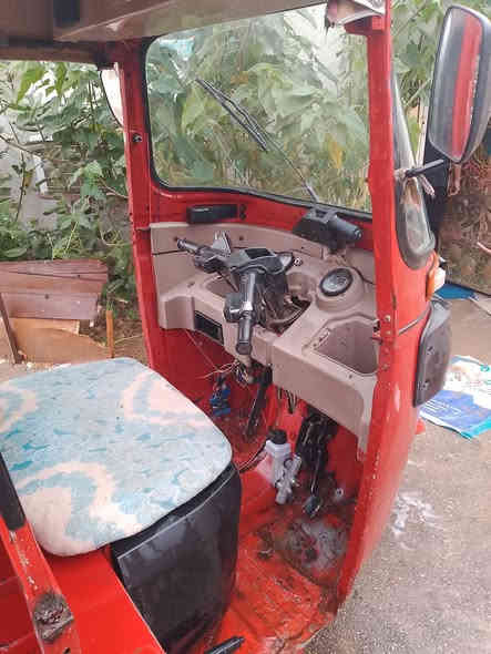 سلام عليكم تكتك مديل 18 اوراق اوراق اتكفلك للرقم بادي بيه خيط تبخير الله شاهد اشتغل بيه وخير من الله ما وكفتني مكاني ناصريه قضا الفهود سعر 2250 وبيه مجال للشراي واني خادم رقمي ***********
