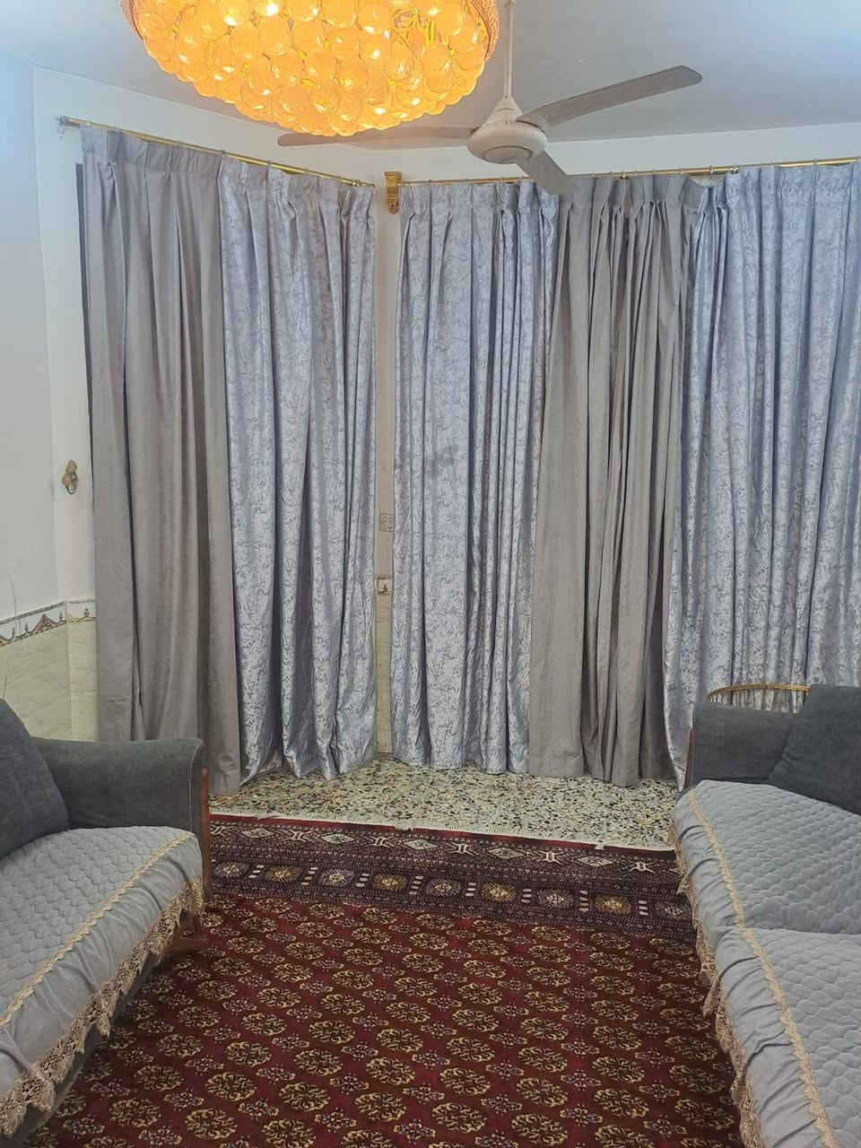 السلام عليكم تخم +طبلات +بردة كلة تركي العنوان مدينة الصدر الرقم *********** السعر ٤٠
