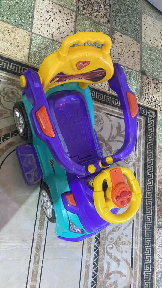 سياره اطفال تكفي لعمر 6سنوات ب25عنوان بغداد جسر ديالى


**إذا كنت صاحب هذا الإعلان وتريد حذفه لأي سبب، رجاءا أرسل رسالة إلى الدعم الفني**