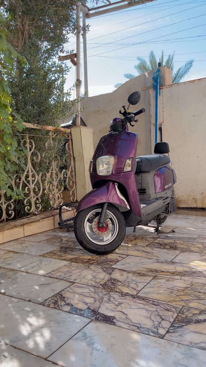 سلام عليكم ماكس بوليـس نوزل للبيع الدراجه شلعه و معدل و الكهربائيات كلها شغاله و بيها اللايت الامامي ابيض مقسم عالي ناصي + مفتوحه ولفـات امانة الله البوشه 50 ابلاديه ع الفحص تجي تشوف و تكلب و تفحص وين متريد ، السعر 650 و بيها مجال للشراي ، المكان الناصريه مركز ، الرقم محمول و واتساب اعمال  ***********
