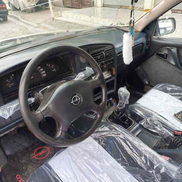 اوبل اوميكه حجم 20 موديل 1991 أصل رقم كركوك مشروع وطني بشرط التحويل بطاقه بانزين صبغ حزام مكفوله من الحدث  تخم تاير لوك باتري جديد جامات كهرب سنتر لوك سيدي كرستال دركه نفخ الكهربايات كلها بشرط صدر امامي خلفي دوشمه جديده كشنات جديد عنوان السياره في بغداد السعر 27ورقه وبيها مجال بصيط بيع سريع ومستعجل 
خوان سياره جديده كلش ***********
