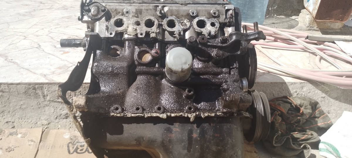 السلام عليكم ورحمة الله وبركاته 
مكينه سايبه كامله نقص كم شفت 
سعر 350بيه مجال قليل 
ابي الخصيب محيله الشارع الوسط مقابل مضيف العوينات 
*********** البصرة, العراق
