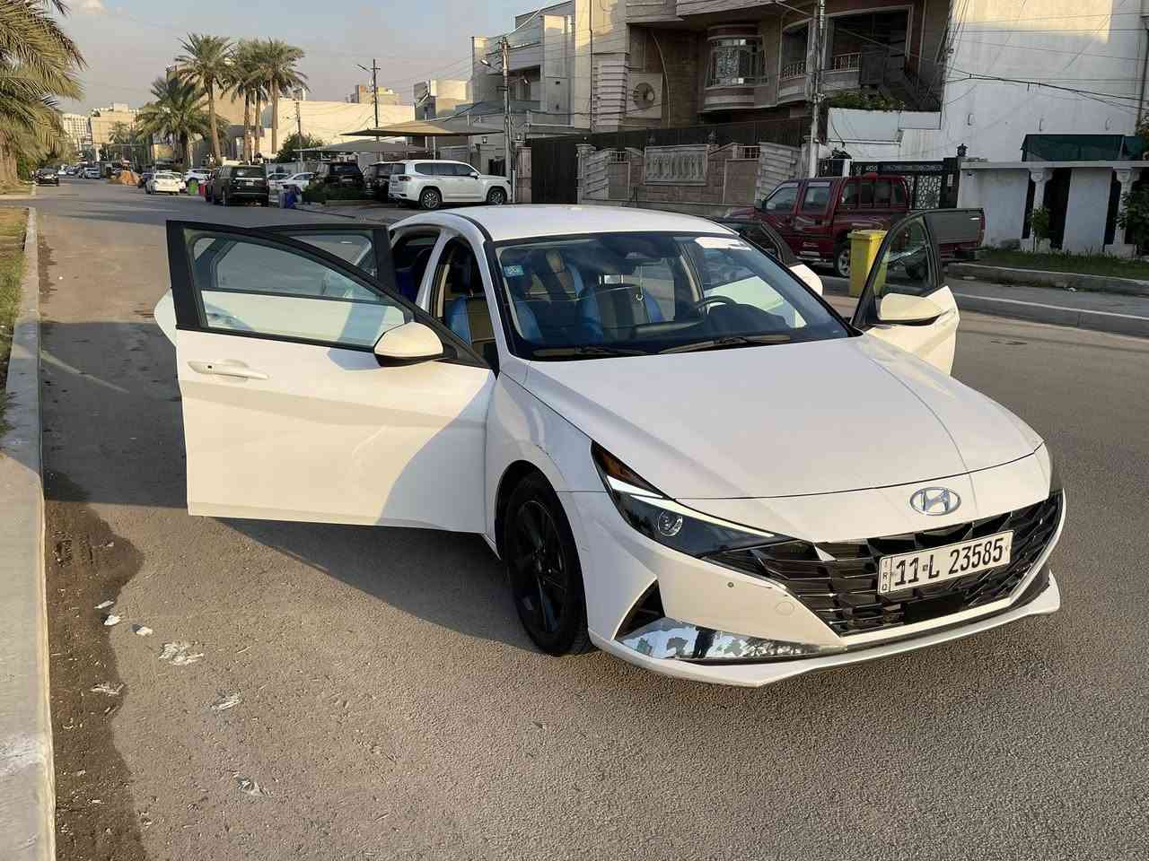 سلام عليكم 
النترا موديل ٢١ امريكي بدون صبغ 
مواصفات نص فول بصمه تشغيل وتشغيل عن بعد ٣ انضمه قياده ومواصفات الانترا المعروفه 
ماشيه ٦١
حادث موضح بالصور 
السعرر ١٤٨ وبيها مجال بسيط
عنوان بغداد الاستفسار ***********
