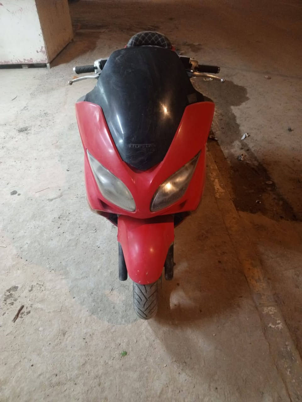 سلام عليكم فورزه صفر 8 دراجه خير من الله جاهزه من كلشي اي نقص مابيهه سعر 750 وبيهه مجال لاستفسار ***********
