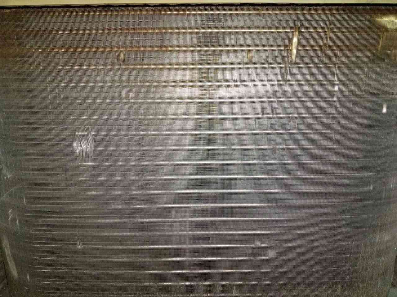 السلام عليكم 
مكيف يورك الامريكي الطويل مو الكيصف الغني عن التعرف الله شاهد اله فول بروده ولفان مالته ما شاء الله كلش قوي ماطور مالته كري كسر بجمع فول الفول تشبع بردوه خير من الله 
السعر 300 مكاني بغداد 
رقمي بيه واتساب ***********
