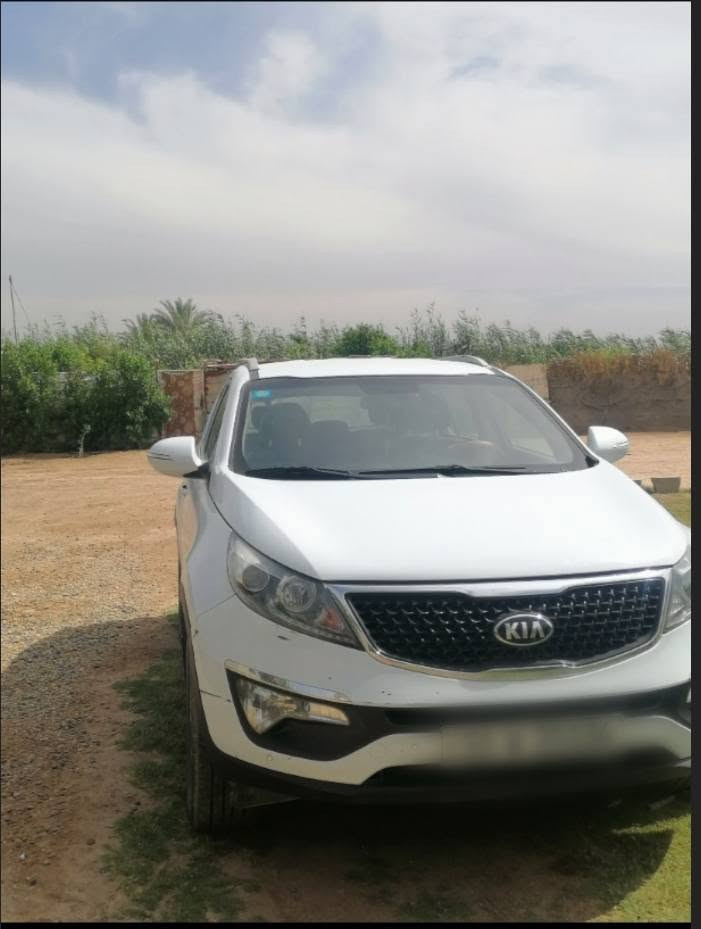سبورتج موديل 16 خليجي رقم بغداد بسمي محرك 2000 دوش سياره جديده بمعنى الكلمه ماشيه 155 وقابل للزياده سونار مرفق مع الصور العنوان
 بابل _اسكندريه #السعر165 رقم انكليزي ثاني يوم تحويل الاتصال على الرقم 
***********
