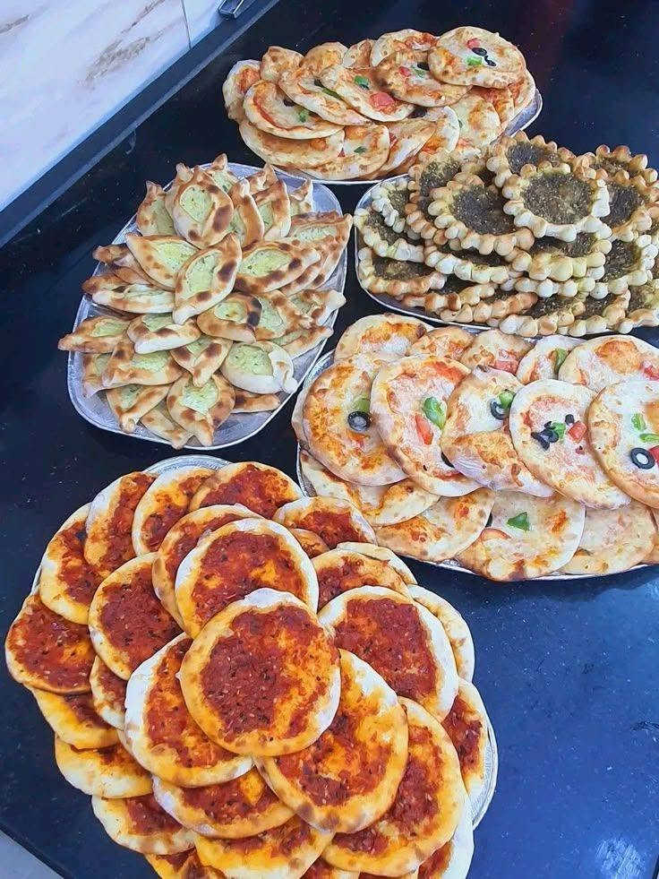 مستعدون لتجهيز المجالس والمواكب
كل الي عليكم راسلونه وتدللون 
متوفر خدمه توصيل


**إذا كنت صاحب هذا الإعلان وتريد حذفه لأي سبب، رجاءا أرسل رسالة إلى الدعم الفني**