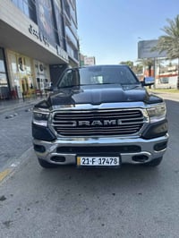 دوج رام 2019  لارمي ((خليجي ))  للبيع او مراوس بسياره اقل  المحرك: V8 ...