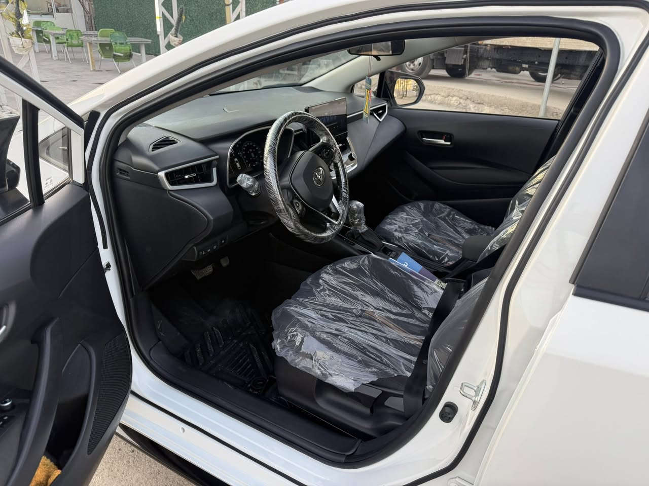 السلام عليكم كورلا هايبرد للبيع اولمراوس 2024 ماشيه 13 الف  السعر 150 وبيهه مجال بسيط بغداد حي العامل السريع ***********وبي وتساب  ***********
رقم بغداد باسمي وهزه جديده موصفات السياره بصمه فتحه تحكم سترين شاشه جبيره هند بريك كهرباء تحديد مسار اوتو هولد رادار امامي خلفي كامره خلفيه داشكام كامره اماميه
٣ مودات قياده سياره ع ايدي وجديده اشاير بالمري ومضيوف عليه سستم كامل سبايدر صندوك وباتمان مري ويدات اسود وحوضيات ارضيه اصليه مكفوله البارد والصبغ والتبديل
