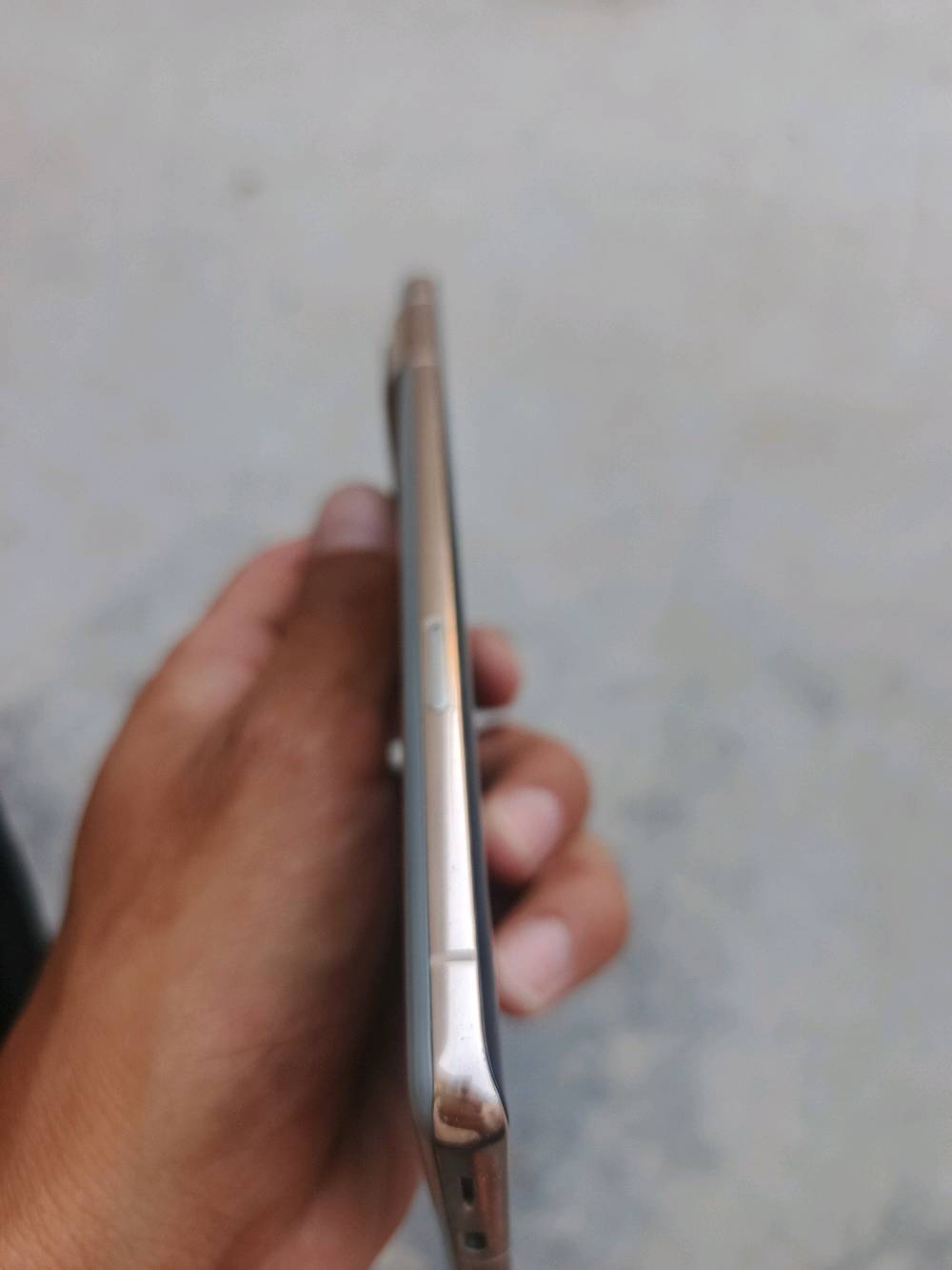 كوكل بكسل ٧ برو ذاكره ٢٥٦ جهاز فول نظافة  بلادي مامفتوح ولا مبظل بي شي بعده بالوكاله للبيع او مراوس حسبت الرغبه السعر ٣٧٥ وبي مجال بسيط مكاني ديالى كنعان توصيل محافظات موجود بعد تحويل المبلغ شمال ماكو توصيل 
***********