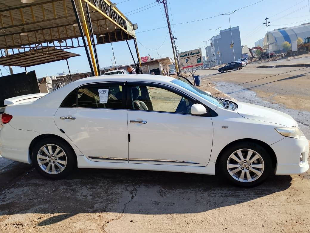 سيارة بيكاجو لون ابيض موديل 2013 وارد خليجي 
اتوماتيك
رقم دهوك رقم وسنوية جديدة لحد 2030 
السيارة بيها قطعتين صبغ جاملخ وبونيد بدون دواخل 
لمعرفة السعر  تواصل على الرقم 
*********** واتس اب دهوك, العراق
