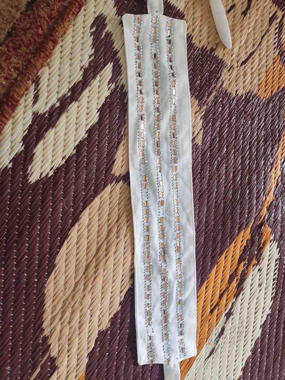 سلام عليكم بنات عندي قفطان ماعرف فستان المهم مال عقد ابيض قياس 48 و 50 ملبوس ساعتين او 3  تقريباً اخذتة ب 75 بيش يفيدچن؟ وهاي صورتة التريدة تراسلني خاص


**إذا كنت صاحب هذا الإعلان وتريد حذفه لأي سبب، رجاءا أرسل رسالة إلى الدعم الفني**