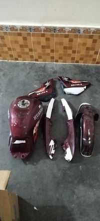 يوجد قشر هايوشه 23 نظافه مثل ما موضح بالصوره للبيع السعر 60 وبي مجال07...