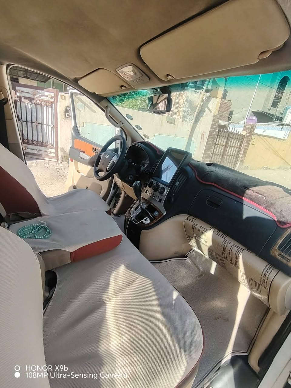 السلام عليكم ستاركس 2008 للبيع مفتوح محور مسكر مكفوله من الصبغ والتبديل رقم  بابل جديد مصفره هيئه وضريبه السياره خير من الله السعر 145  وبيه مجال للشراي  مكانه بابل الحمزه الغربي
وخطه حله / المدحتيه  ؟؟؟
للستفسار ***********
