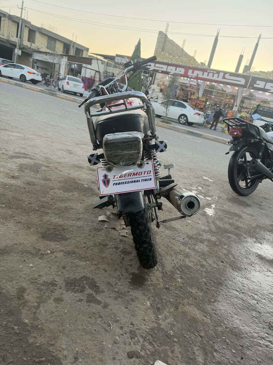 السلام عليكم دراجه للبيع دراجه مديل 2023 اسكنر مكفولة من السرقه عوزها كلجات او ويل خلفي السعر 450او بيها مجال مكاني نعمانيه ***********
