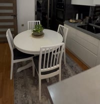 طاولة كبيرة • 4 كراسي ايكيا • أربيل