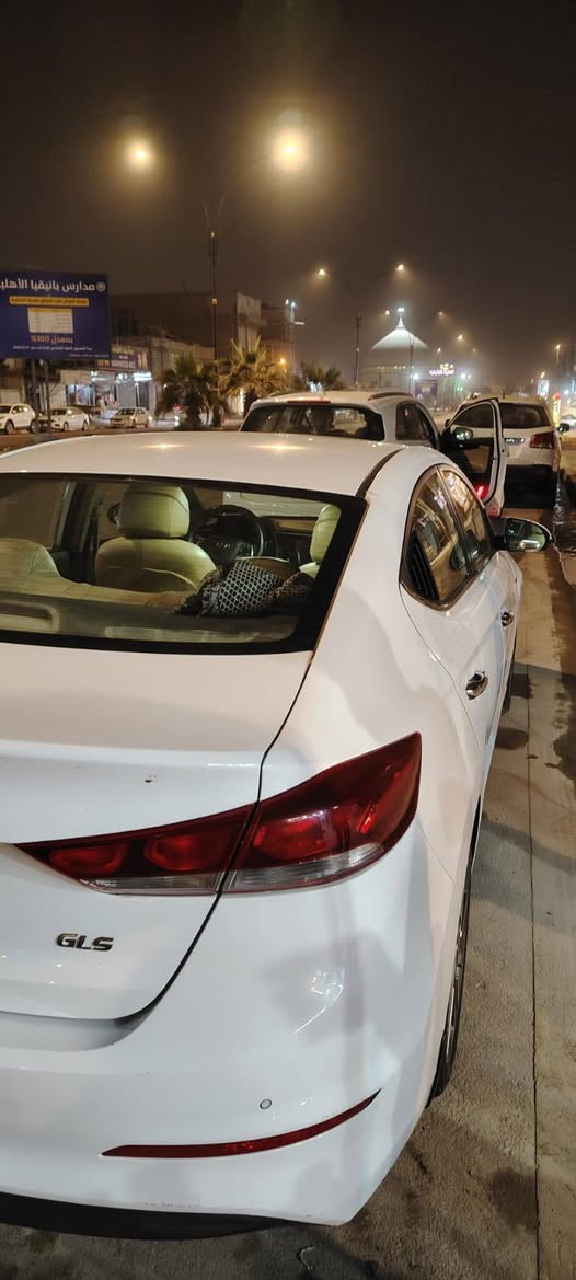 للبيع
النتره 2019سبورت 
السياره فول 
مري شفط
ترحيب عن بعد 
كشنات جلد 
شاشه لمس 
تحكم سرعه 
تثبيت سرعه 
مكينه ممفتوح منها برغي 
محرك 2000دوش 
رقم اربيل 
باقي التفاصيل خاص 
مكان السياره نجف  
ستفسار الاتصال عله رقم او مراسله  خاص ***********
مو شراي لا تراسل ولا تكسر بل سعر
