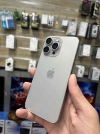 اقوى العروض ///   ( ايفون 15 برو ماكس )  ذاكرة 256🧠.   بطاري 91🔋  عدد ...