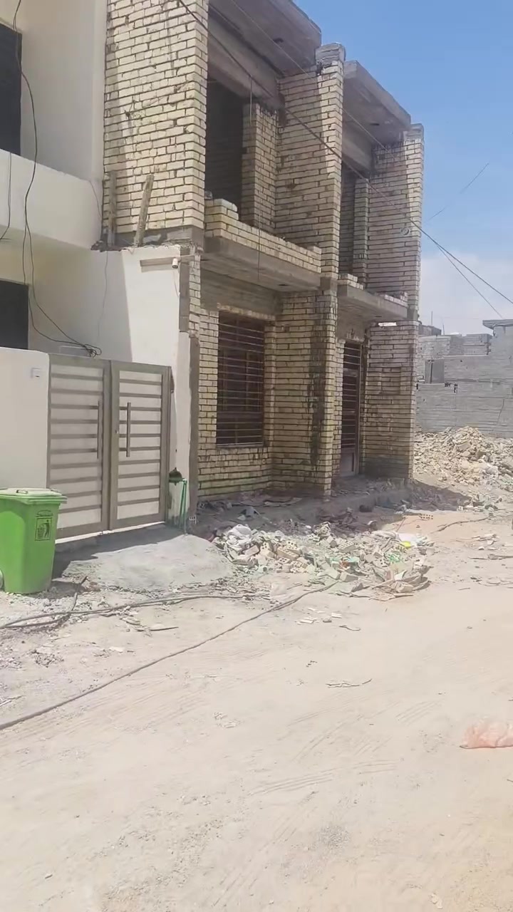 للبيع بيت جاهز للسكن هستوه طلعو منه العمال بغداد شرطه الخامسه الدوانم زراعي سند ٢٥ الواجها ٤نزال١٢ سعر ٤٨ الاستفسار الاتصال على رقم ***********
