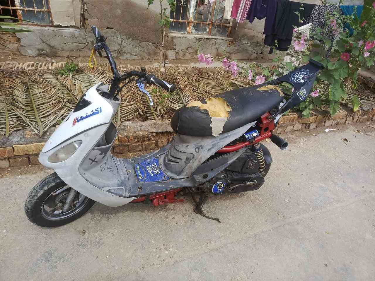 السلام عليكم ماكس منغولي 55 لالبيع نضافه كدامك هندر واحد بعده عله سحك شرط اترايك وين ماكان سوك الشيوخ سعر400.   ....***********
