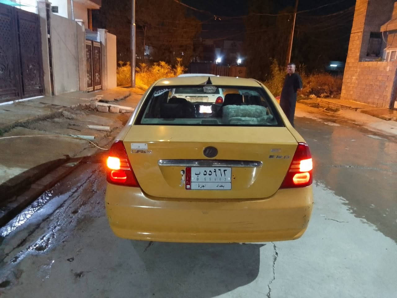 ليفان 620 كير عادي كير ومحرك شرط هيئة وغرامات صفر كابون مامسجل سيارة نظيفة شرط الوكالةوالتحويل سعرها 34 بيها مجال ***********
***********
