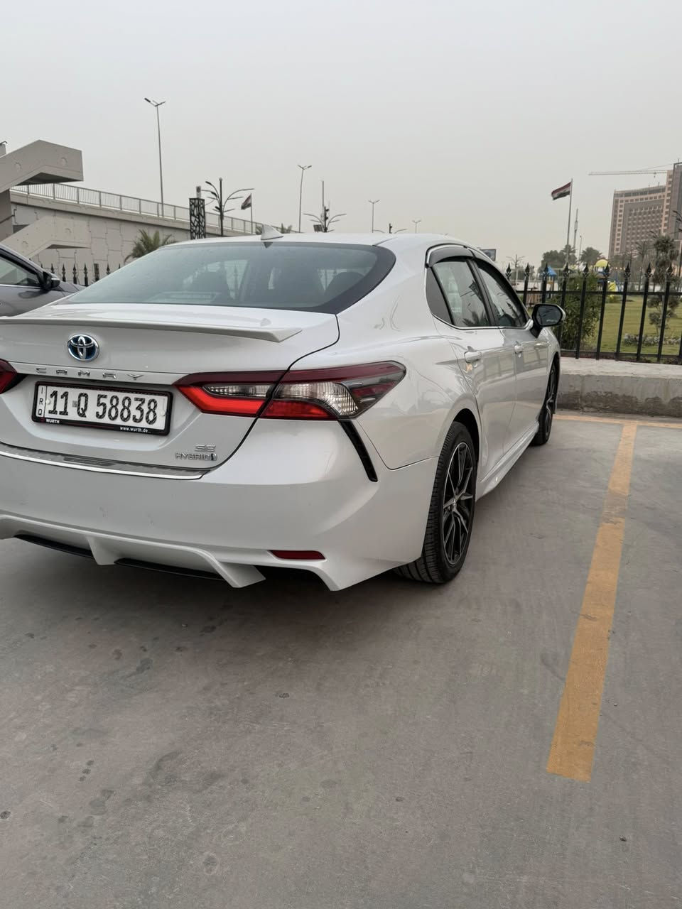 السلام عليكم
كامري هايبرد 2022 SE
ماشيه 34 
مواصفات 
بصمه 
فتحه 
نقطه عمياء 
راداد
توقف ذاتي 
تحكم جهتين 
السعر 21
للاستفسار 
واتس
***********
