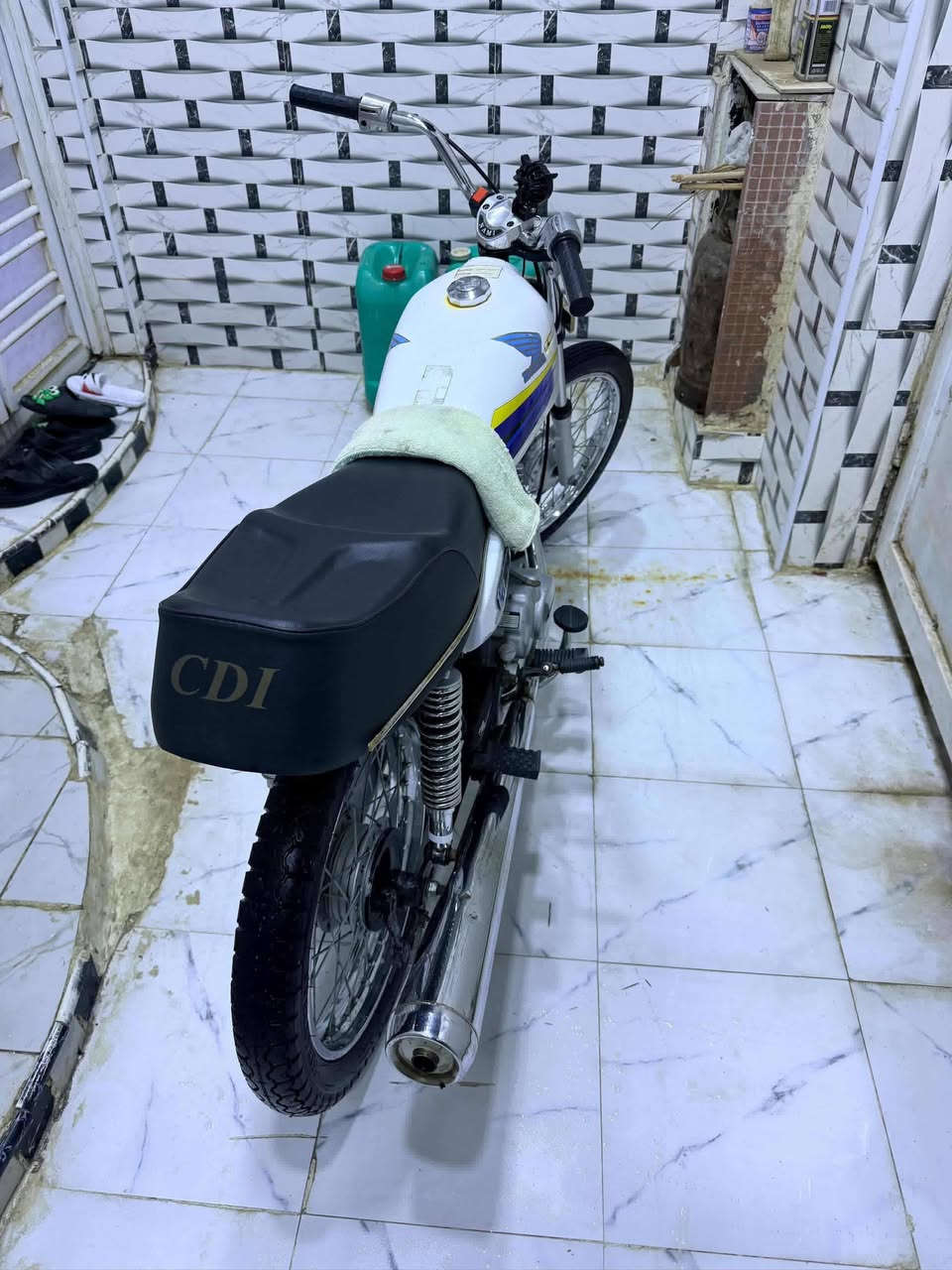 سلام عليكم 
نامه (كلك)  بدون اوراق للبيع سعر ٤٥٠ وبيهه مجال مكاني ناصرية حي الشموخ مجاور هايبر ماركت (مكينه انتنس مفتوحه مرا وحده) شرط معدل وشلعه ونضافه فول تجي وتفحص.


**إذا كنت صاحب هذا الإعلان وتريد حذفه لأي سبب، رجاءا أرسل رسالة إلى الدعم الفني**