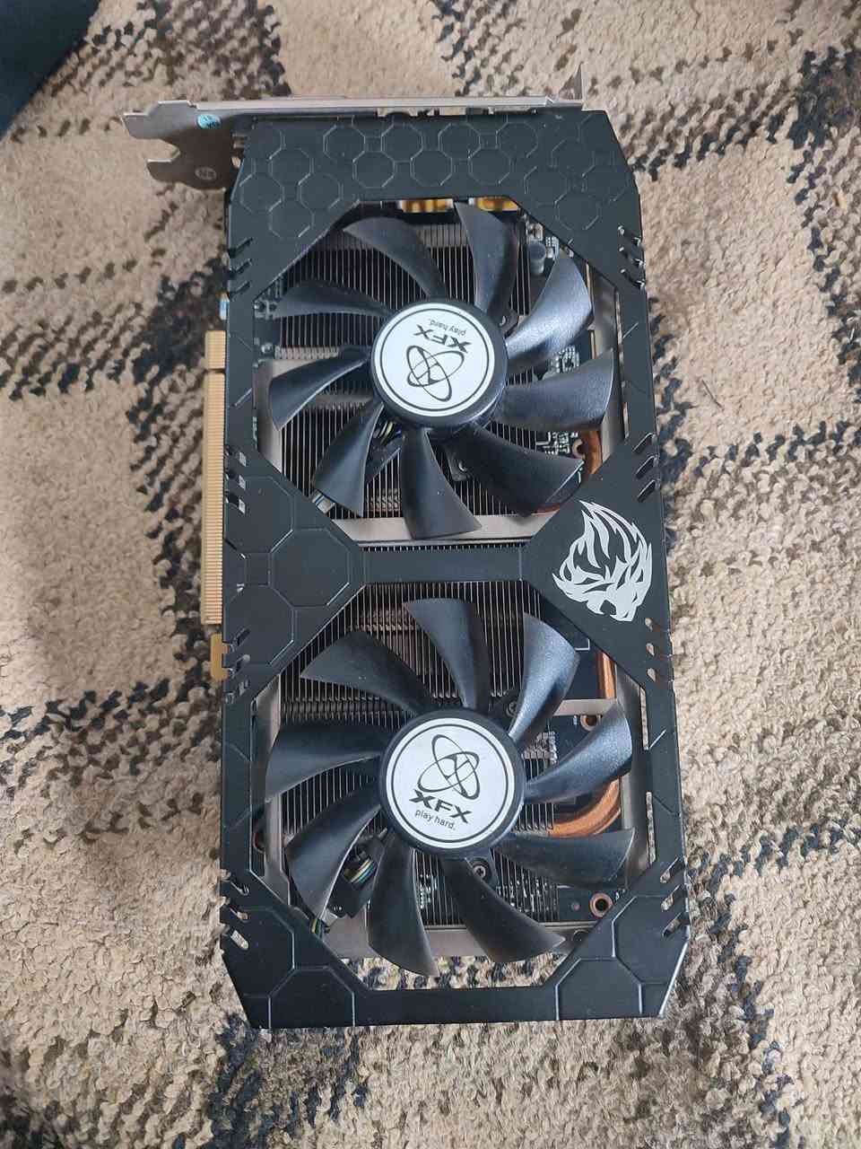 سلام عليكم  يوجود RX570.للبيع فحم


**إذا كنت صاحب هذا الإعلان وتريد حذفه لأي سبب، رجاءا أرسل رسالة إلى الدعم الفني**