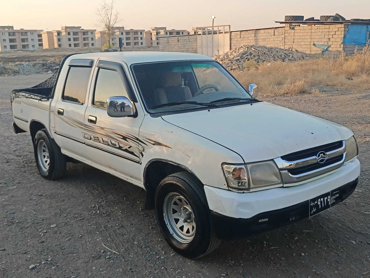 پیکاب دێرمۆدێل2006بیلاد کابرێتەربێدەعم وبێ لێدراونمونەلەجوانی بێ بۆیاغ بێتەقەوڕەڕەقە مەنەفێستی ئەسڵی سعری28گڵاویەک تۆزێک مەجا***********ناونیشان چەمچەماڵ
