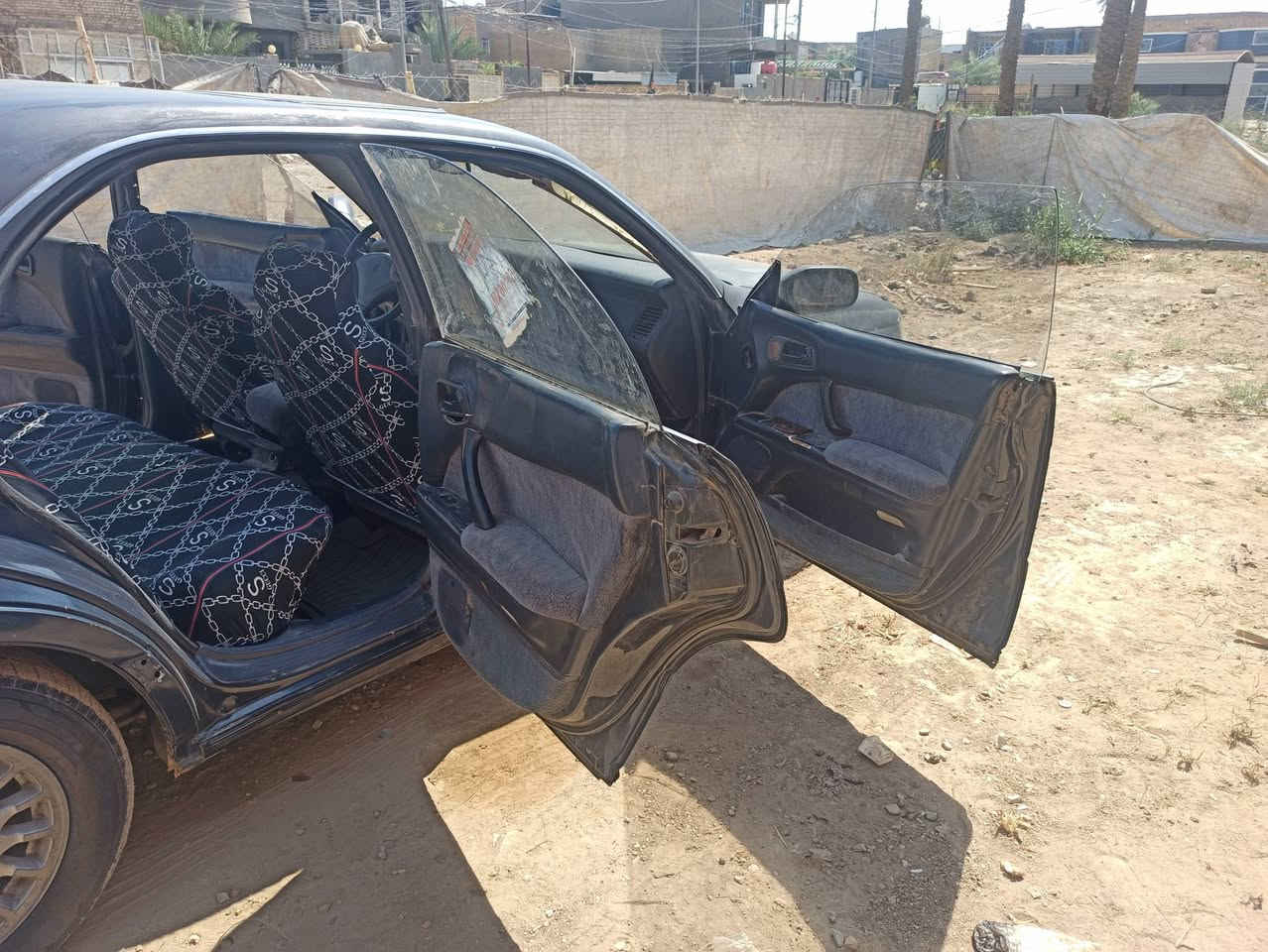 سلام عليكم ورحمه الله وبركاته 
بطه منفصل مكفوله حتى من الصبغ والضربه والگص ونقل الجثه محرك وكير شرط دشبول جديد دواخل نضيفه حداديه وتيارات نضيفه كهربائيات شغاله تراي يعجبك
جارده من الصبغ لون زيتوني رقم بغداد مشروع وطني تحويل بغداد 
ت***********
***********الديوانيه .الشاميه 
السعر 43ورقه مع المجال
