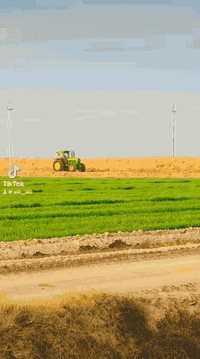 السلام عليكم / جوندير للبيع حجم 44/55 مكينه خير من الله مكفوله كفاله عامه المكان 
للاستفسار ***********
