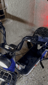 موطور شحن للبيع للاستفسار اكثر اتصال على رقم 07808718174 وأنا ليس مسؤل...