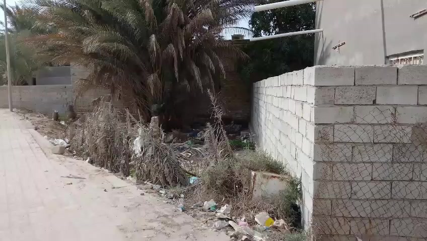 الارض الاستثمار شارع المسبح المساحة 150متر الرقم ***********
