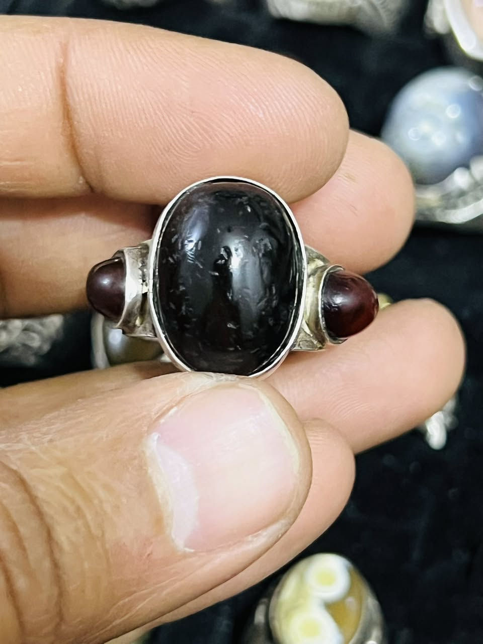 عقيق شفة قديم تواصل خاص***********
