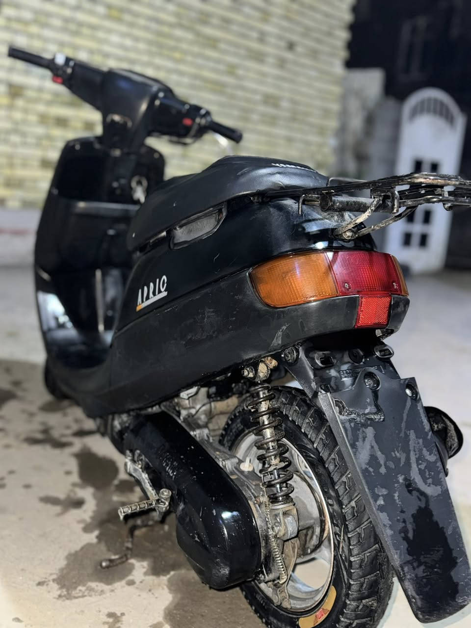 سلام عليكم
دراجه بطه 60 مديل 2000 للبيع الدراجه فول نضافه وكفرات بلادي ناعمه العنوان كربلاء السعر 350 الف وبيه مجال للشراي 
للاستفسار ***********
