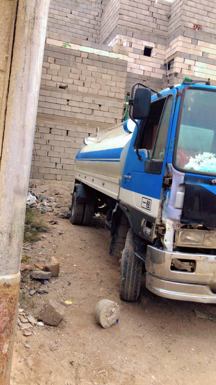 سلام عليكم 
تنكر للبيع هينو انكر رقم بصره سنويه ل٢٧
مكينه 80هوا لا صرف ولا بخار تانكي9طن 
مكان سياره بصره ابو الخصيب 
***********
