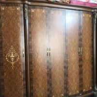 غرفه نوم   السعر 250 بيها مجال مكان بغداد. الاستفسار ع هذا الرقم.   07...