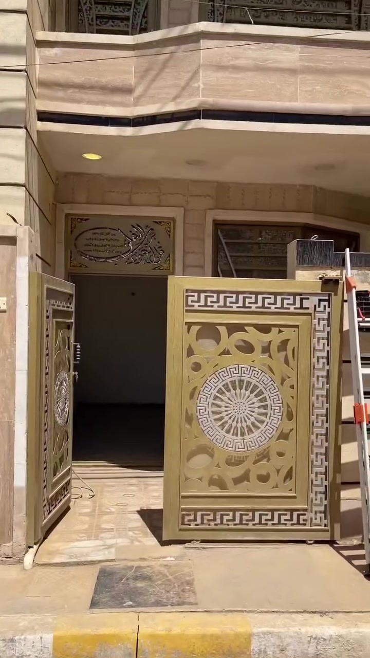 🔹 إعلان دار للإيجار 🔹
دار نظيف جداً وجاهز للسكن، مناسب لعائلة صغيرة وفي موقع هادئ.

📍 العنوان: زراعي أبو طيارة – فرع رضا علوان  

🏠 التفاصيل:  

• المساحة: 100 متر  

• طابق أرضي  

• غرفة استقبال (خطار)  

• غرفة نوم  

• مطبخ حولي  

• خدمات صحية متكاملة  

⚙️ المميزات:  

• البيت نظيف وجاهز للسكن  

• مجهز بسخان  

• مزود بماطور ماء  

📞 للاستفسار:  ***********
