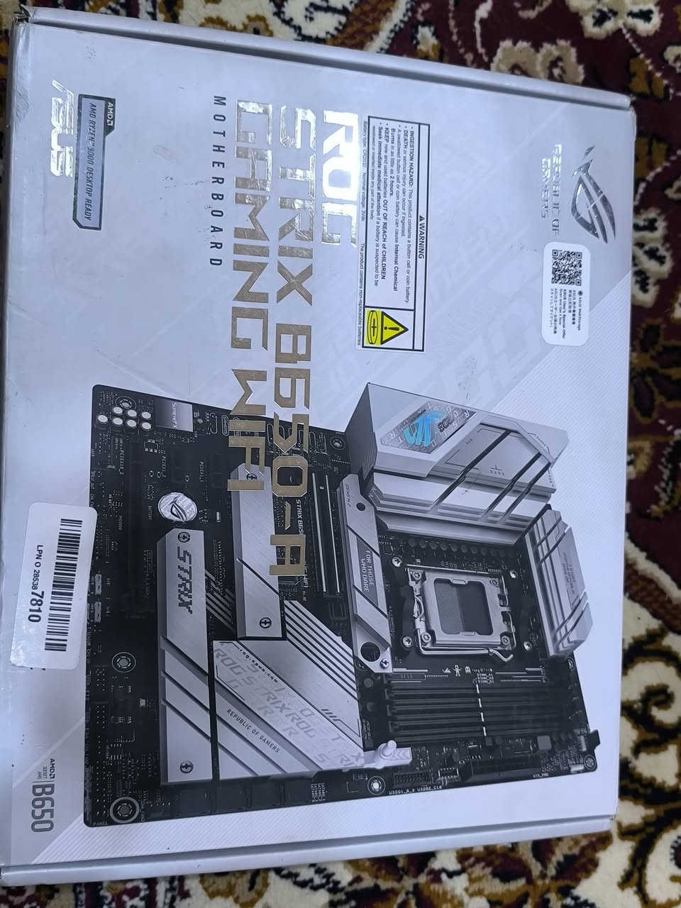 شاشه صغيره ترهم ثانويه اتساند متحرك بكل الاتجاهات 75 هيرتز 
بورد مثل ما موضح وصيت عليي من برا ووصل بهاي الحاله بي 5 لو 6 بنات معوجات عواج بسيط كلش ابيعها على وضعها شغاله هيه خليت بيها كيبل 24 بن انطنت كلوبات 
 قيمهن وبيع ب اعلى سعر


**إذا كنت صاحب هذا الإعلان وتريد حذفه لأي سبب، رجاءا أرسل رسالة إلى الدعم الفني**