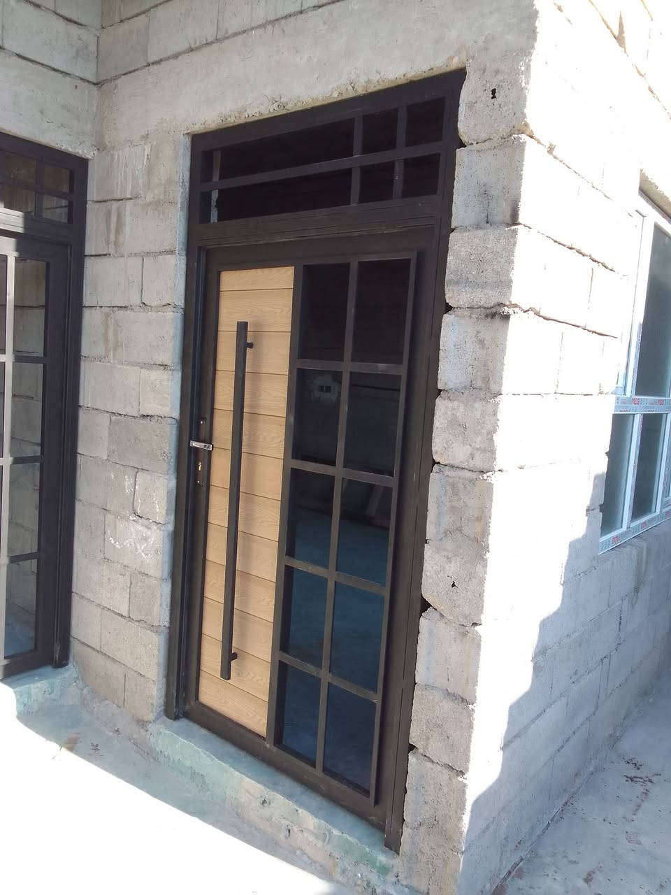 سلام عليكم ابواب ربل شغلي تفصال مليم واربعين  سعر الباب ٢٥٠ وبي مجال اذا اكثر من باب ***********
