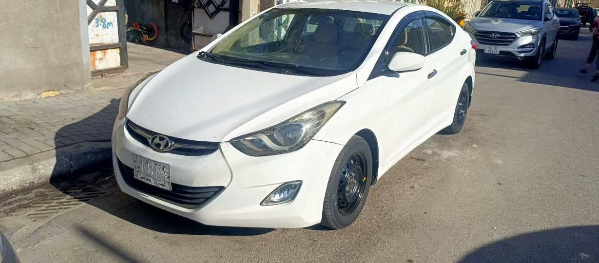 سلام عليكم النترا للبيع مديل 12مكينه 1600بيه مكانات صبغ شرط التحويل العنوان بصره حي المهندسين  السعر 92وبيها مجال للاستفسار الاتصال ***********
