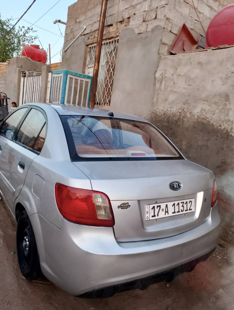 كيا ريو موديل 2012 مكينه 1600 جير ومكينه جدد حداديه جديده فيها صبغ حزام سعر 75 بها مجال قليل مكانها النجف*********** النجف, العراق
