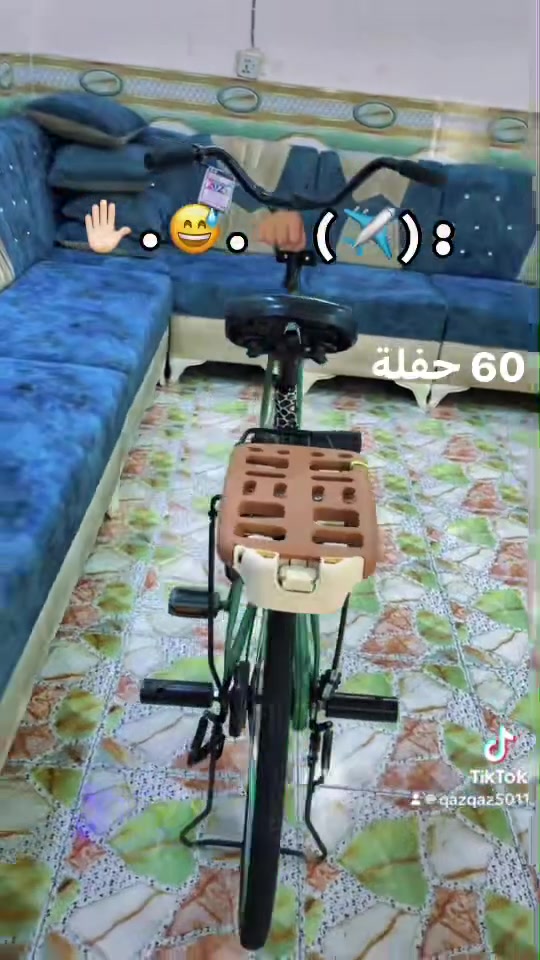 ***********
