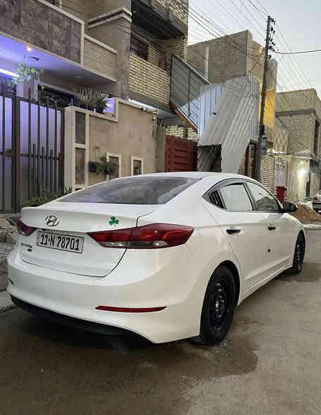 السلام عليكم
النترا 2018 وارد امريكي محرك 2000 رقم بغداد
شاشة جبيرة تحكم ستيرن وباقي المواصفات المعروفة
رقم جديد سنوية جديدة هزة جديدة تحويل ثاني يوم 
ضررها موضح بالصور وسونرها موجود الي يحب ادزلهياه
كير محرك كهرباء تبريد كلة كفالة
كااامل بدون اي نقص
السيارة صار بيها طخطخات ونصبغت اني ابيع حزاااااااام
مكانها بغداد الدورة
السعر 115 وبيها مجال بسيط
وماكو لون ابيض بالسعر
للاستفسار الاتصال على الرقم
***********_
***********-
